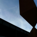 Neue Nationalgalerie - Berlin - 2007 - Skulptur von Barnett Newman - © Auriga/look22